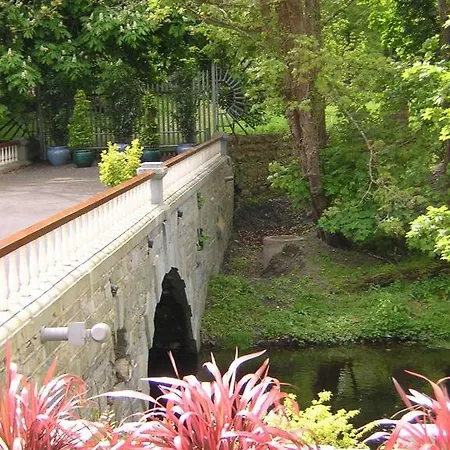 Westport - Leisure And Conference קאסלבר