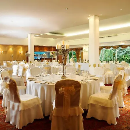 Westport - Leisure And Conference מלון 4*