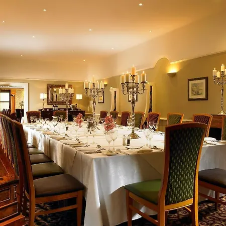 - Leisure And Conference 4* Westport